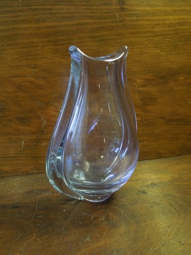 Quality art glass tulip shaped - art,