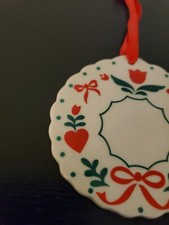 Ceramic Christmas Wreath Ornament by Russ Berrie & Co. #2485