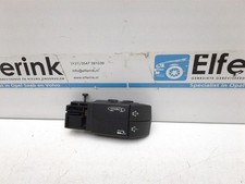 COMMANDE DE RADIO AU VOLANT