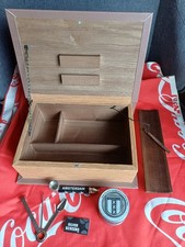 Pack fumeur , boite à rouler + grinder + pipe