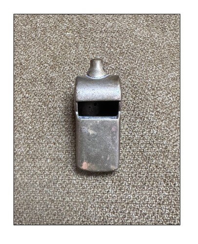 Ww2 sifflet police - sifflet,