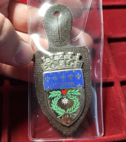 128 pucelle insigne - #128-1,