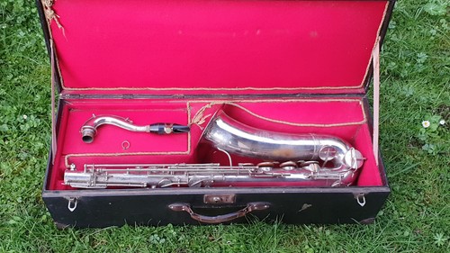 Nice old tenor saxophone - tenor,