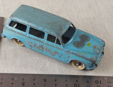 Ancienne voiture, Peugeot 403