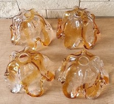 Lot de quatre tulipes en verre