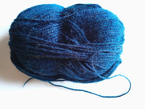 Pelote laine 50g - de, bleu