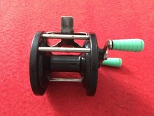 ANCIEN MOULINET PENN N°77 MADE IN USA  TRES BON ETAT