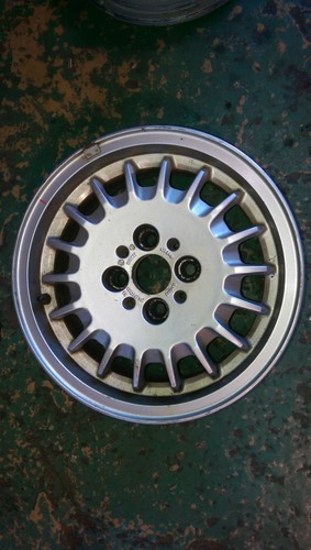 Jante alliage fundo bmw e30 - fundo,