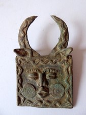 REF A37 - PENDENTIF SENOUFE