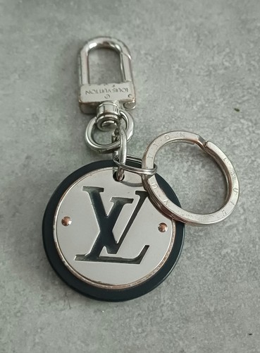 Porte clé louis vuitton - porte,