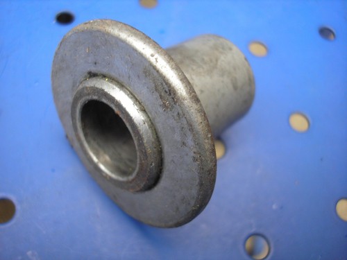 Bushing axle front - wheel, gs