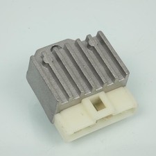 Régulateur redresseur de