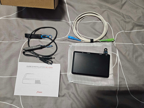 Freebox boitier convertisseur - ,