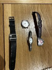 Lot 4 Montres Femmes Quartz -
