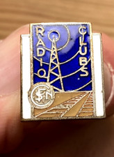 Ancien Insigne boutonnière