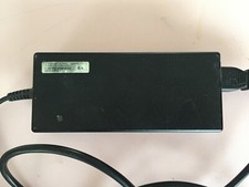 chargeur SADP-135EB pièce