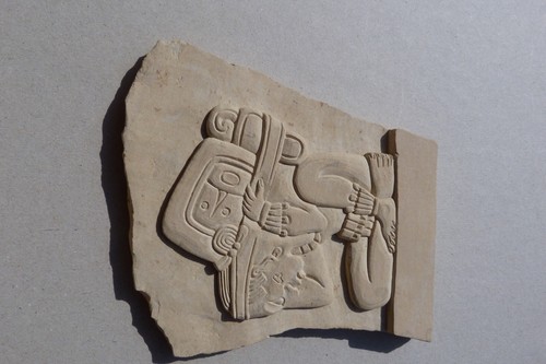 Sculpture dans pierre calcaire