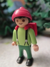 enfant garçon brun école