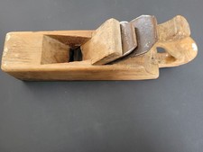 Vends superbe rabot à main