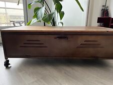 meuble tv à roulettes style industriel en excellent état 