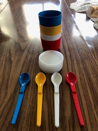 New tupperware piece set - tupperware, 12