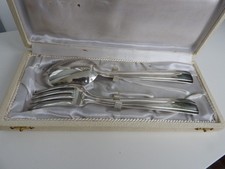 coffret de couverts anciens