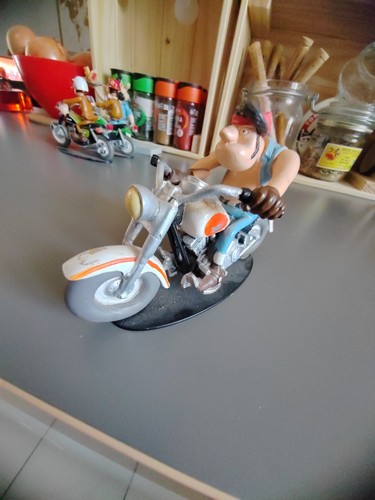 Hercule butter harley - butter, davidson