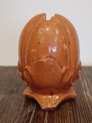 Ancienne tirelire - 🥚, 🥚