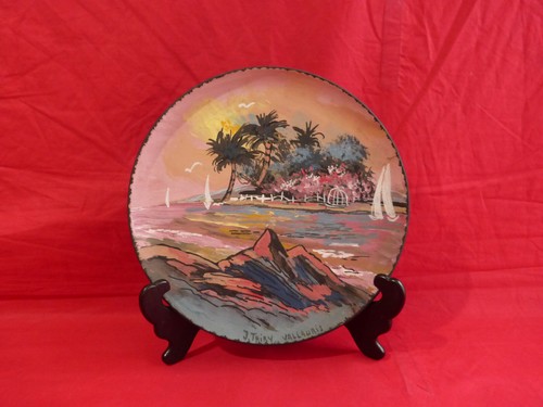 Assiette décorative signée - assiette,