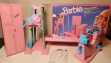 MATTEL FRANCE 1984 SALLE DE GYMNASTIQUE BARBIE