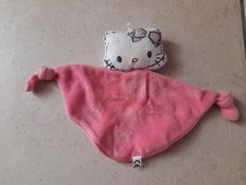 DOUDOU PLAT HELLO KITTY ROSE