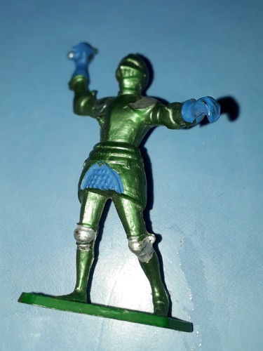 Starlux soldat moyen âge - soldat,