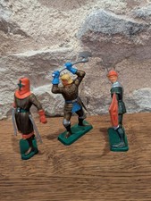 3 figurine STARLUX en