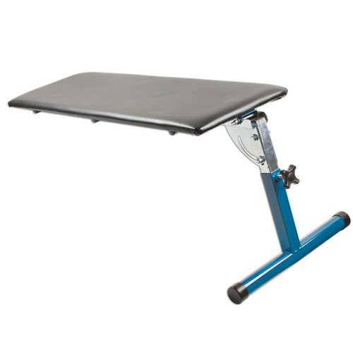 Banc mecanicien auto sous - mecanicien,