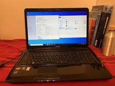 PC TOSHIBA Satellite 17 Pouces