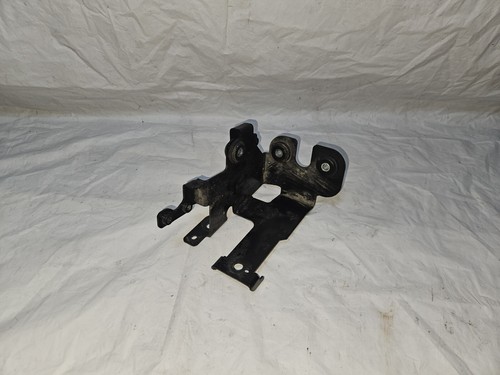 Support pompe abs peugeot - pompe,