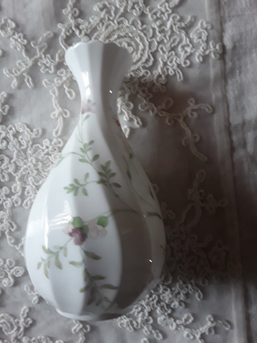 Petit vase porcelaine - porcelaine, wedgwood