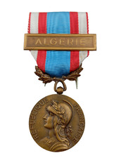 V23/05/2025(REF25352)