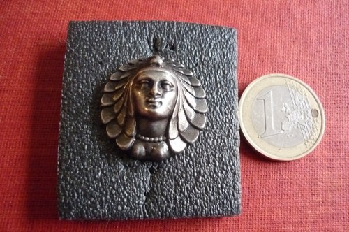 Bouton metal argente tete - bouton,