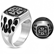 Bague croix de Malte en acier