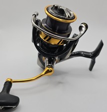 Moulinet toupie Daiwa 18 Legalis LT 3000-CXH du Japon