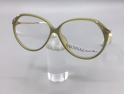 Viennaline or plaqué - viennaline,