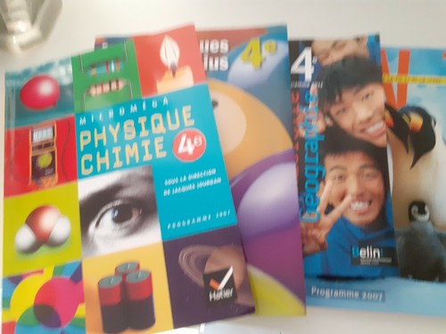 Livres scolaires pour - scolaires, 4e