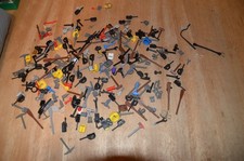 LEGO  lot de  + de220  Outils et  accessoires  divers 
