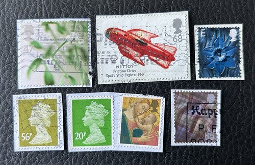 Lot timbres du - de,