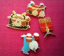 Pin's Lot de 4 Musique Instruments  Percussion Batterie (35)