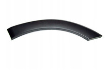 Déflecteur de passage de roue