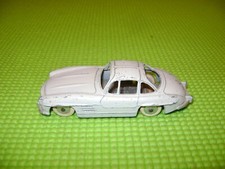 QUIRALU MERCEDES 300SL EPOQUE DINKY TOYS-CIJ-JRD