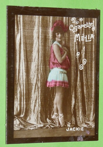Photo 1910 cigarettes card - photo,
