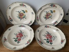 Assiettes demi creuses - , demi-creuses